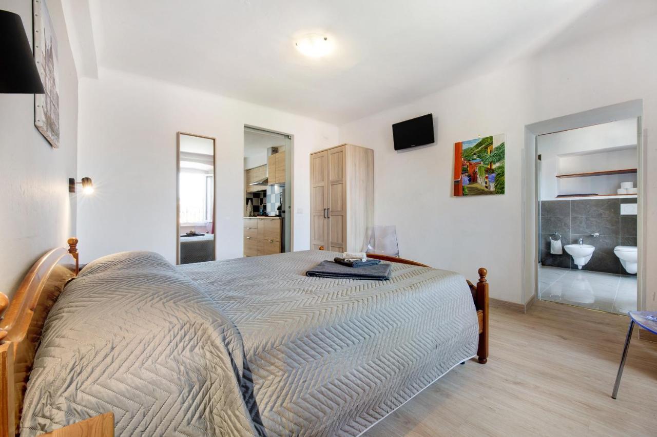 Taronico Apartments Duck Bellagio Zewnętrze zdjęcie